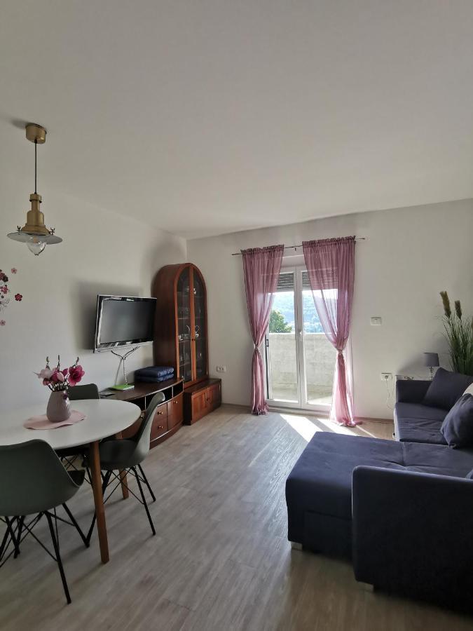 Apartmaji Vila Antonia Portoroz Phòng bức ảnh